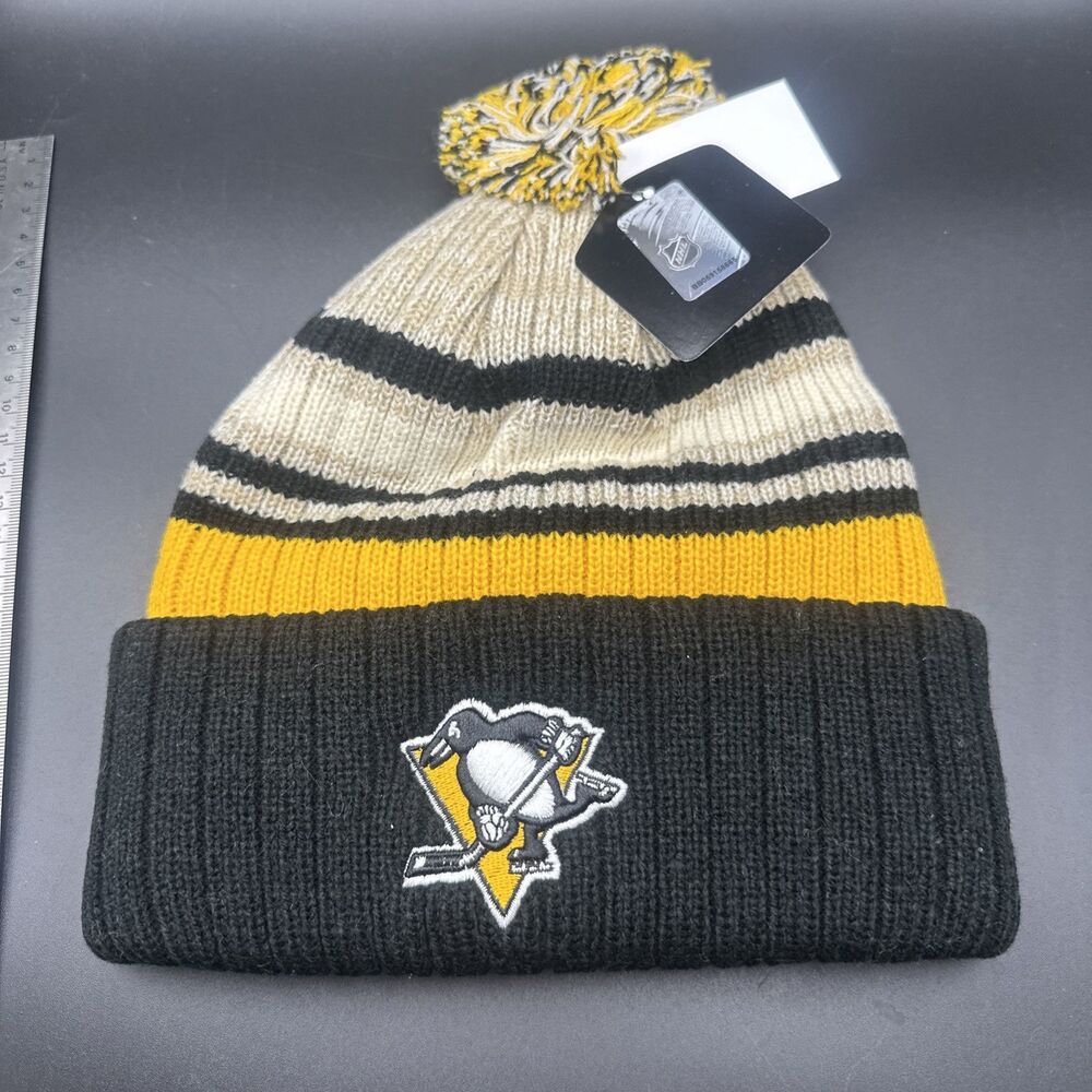 NHL Pittsburgh Penguins Fan Favorite Brand Cuffed Pom Knit Beanie Cap Hockey Hat